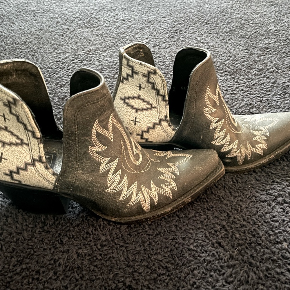 Ariat Pendleton Dixon Booties